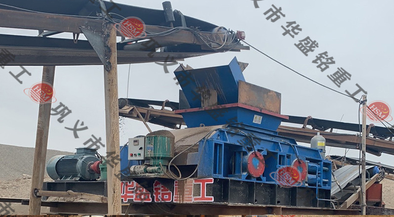 石頭制砂機(jī)安裝現(xiàn)場(chǎng)